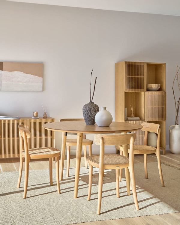 Table extensible Oqui ronde — placage de chêne et pieds en bois Ø 120 (200) x 120 cm