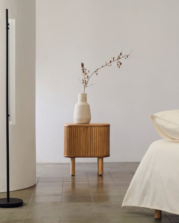 Table de chevet Mailen — en placage de frêne avec finition naturelle l 50 x 55 cm