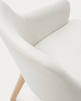Chaise Nelida en tissu chenille beige et bois de hêtre, finition naturelle FSC 100 %