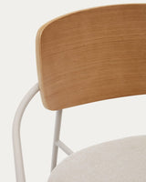 Chaise empilable Maureen — en placage de chêne finition naturel et pieds beige