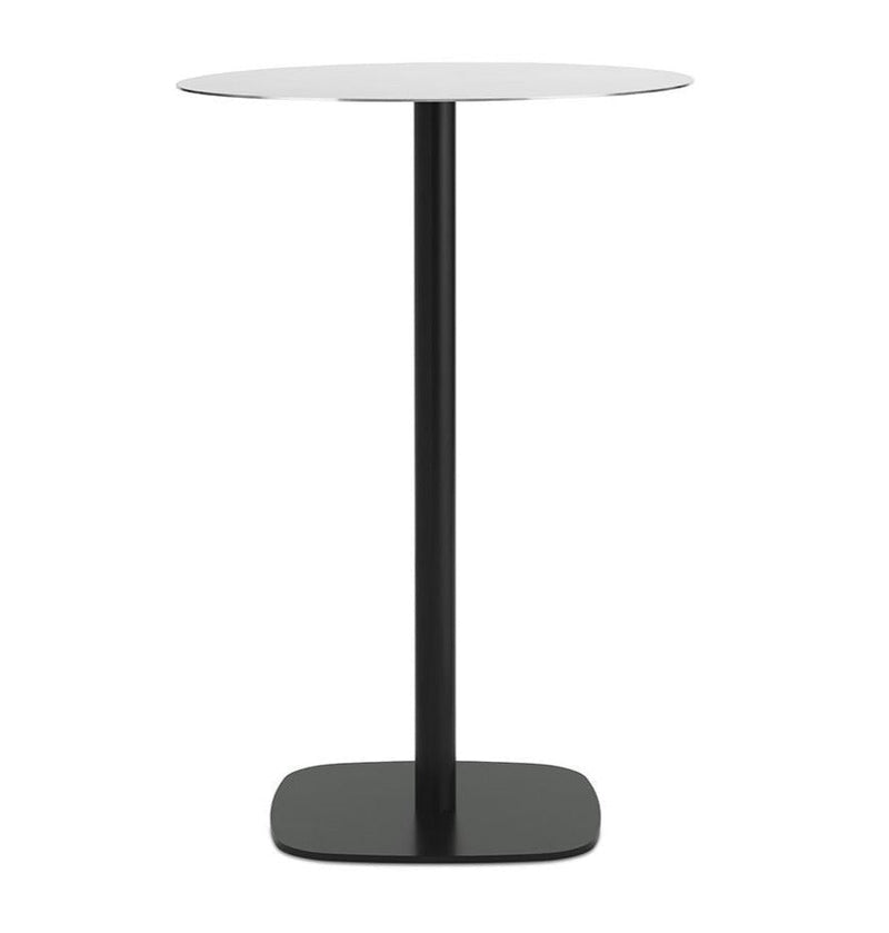 Table de café Form 70x70 cm — Black Oak