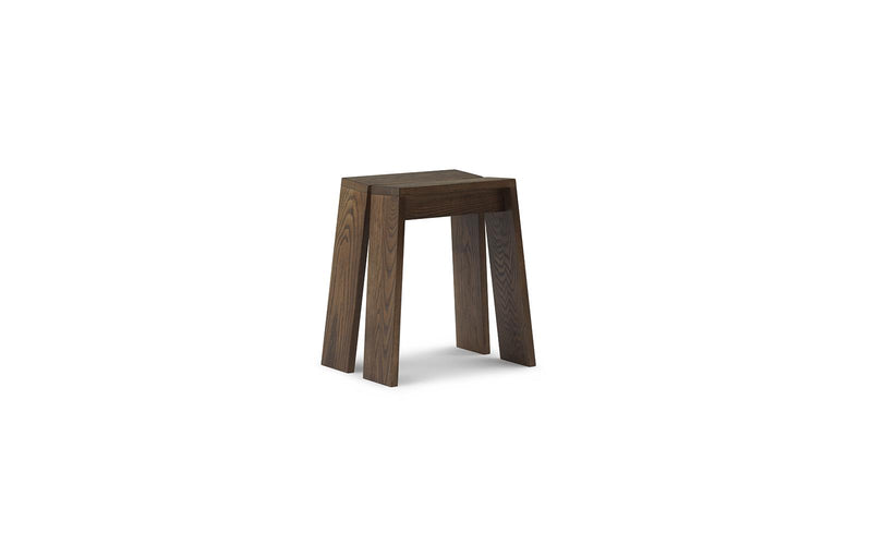 Tabouret Let — Brown Stained Ash