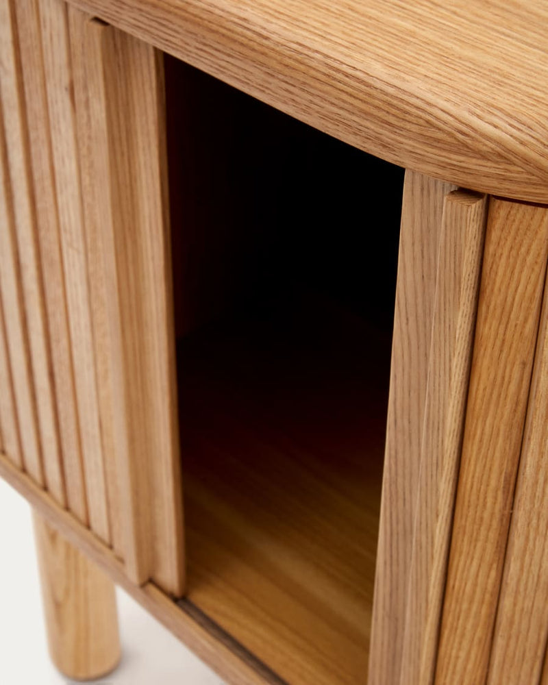 Table de chevet Mailen — en placage de frêne avec finition naturelle l 50 x 55 cm