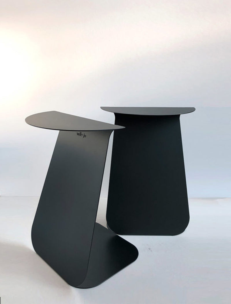 Table d'appoint Youmy — Ronde symétrique noir anodique