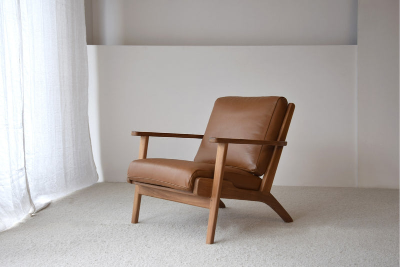 Fauteuil Cygne — Camel