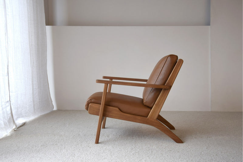 Fauteuil Cygne — Camel