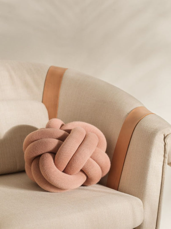 Coussin Knot — Dusty Pink