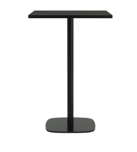Table de café haute Form 70x70cm — Chêne noir