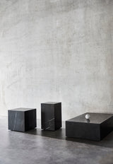 Table basse en marbre Plinth — Cubic noir