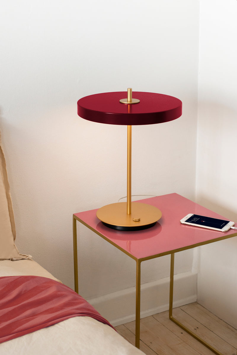 Lampe de table Asteria — Rouge